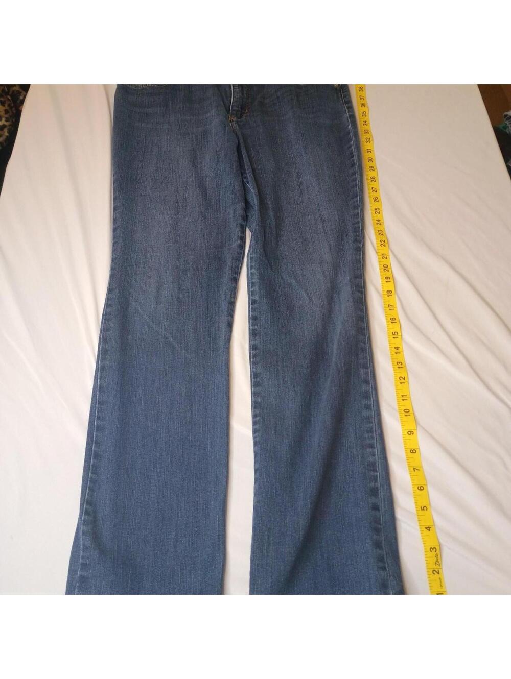 Lee Women's Blue and Navy Jeans